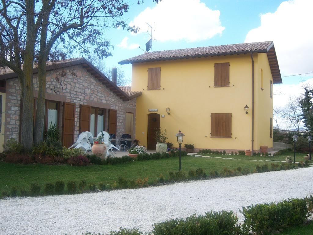 Agriturismo Lo Sgorzolo Пергола Экстерьер фото